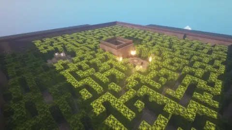 Spooky Maze